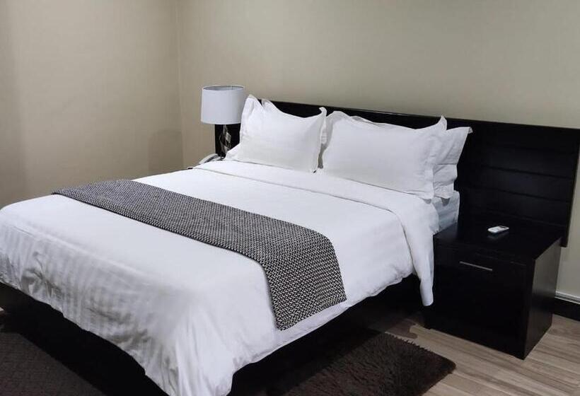 هتل Legacy Suites