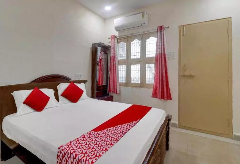 Hotelli Oyo Flagship Maruthi Residency