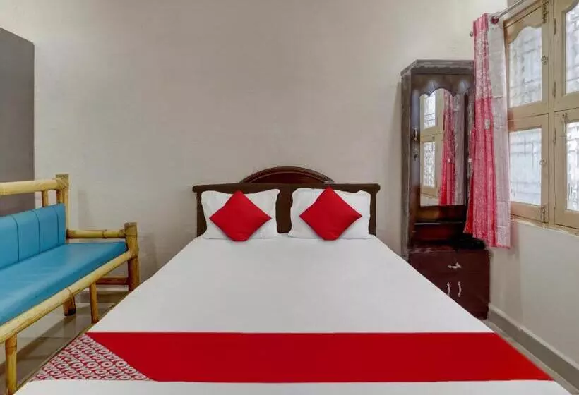 Hotelli Oyo Flagship Maruthi Residency