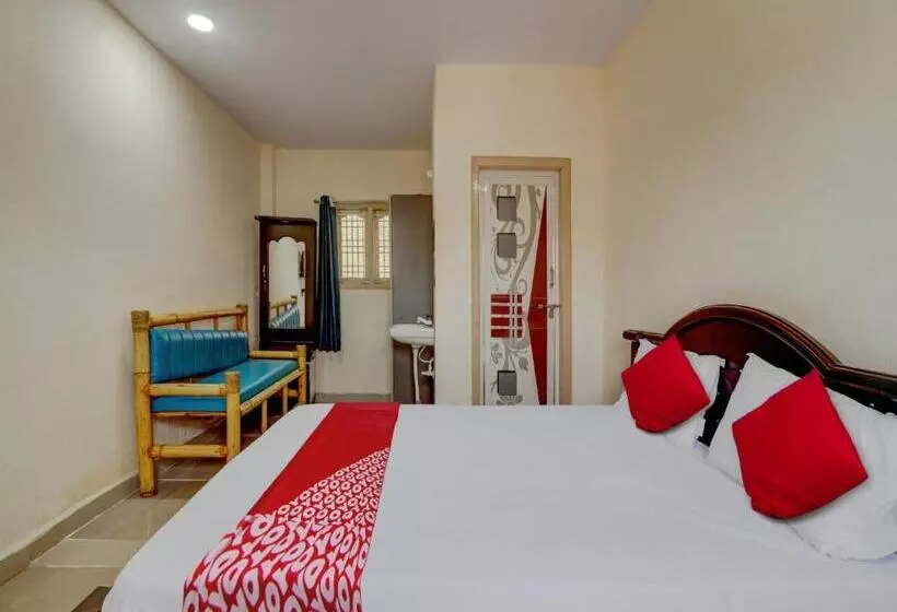 Hotelli Oyo Flagship Maruthi Residency