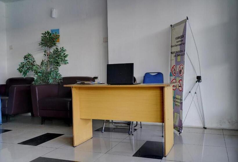 فندق Oyo Life 92889 Apartement Grand Sentraland Karawang By A.t Room