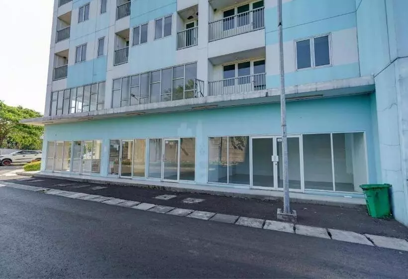 Hotelli Oyo Life 92889 Apartement Grand Sentraland Karawang By A.t Room