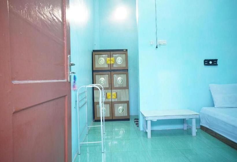 فندق Oyo Life 93017 Kost H Soeroso