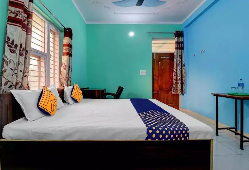 ホテル Spot On S K Homestay
