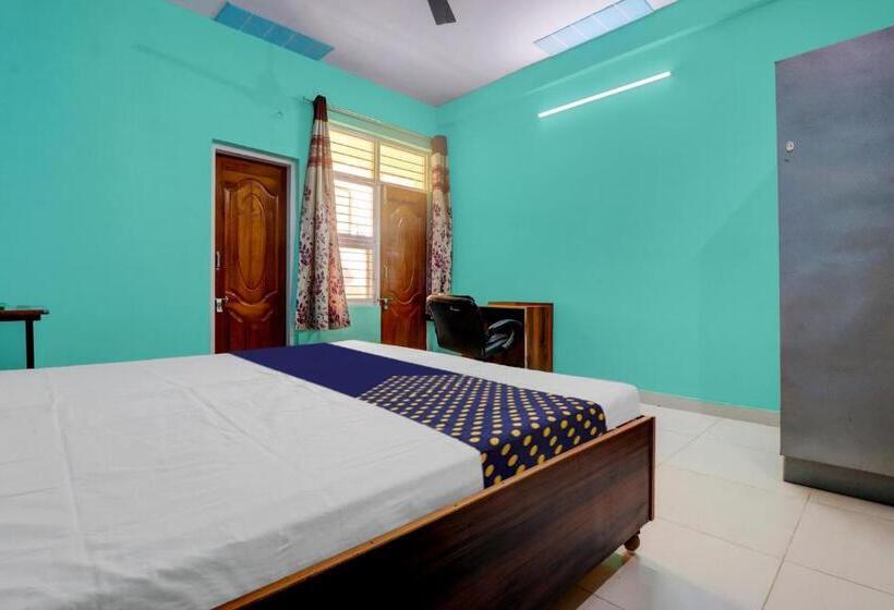 Hotel Spot On S K Homestay