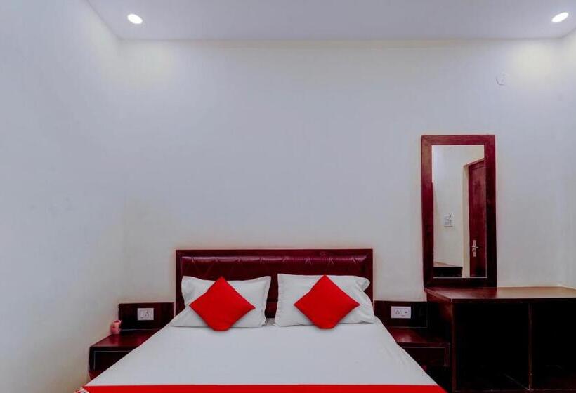 Flagship Hotel Days Inn