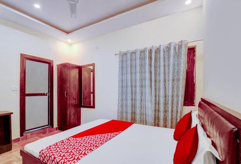 Flagship Hotel Days Inn