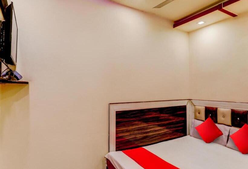 Oyo Flagship Hotel Hansa