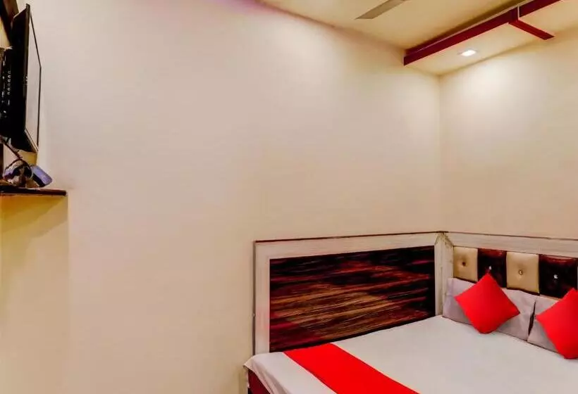 Oyo Flagship Hotel Hansa