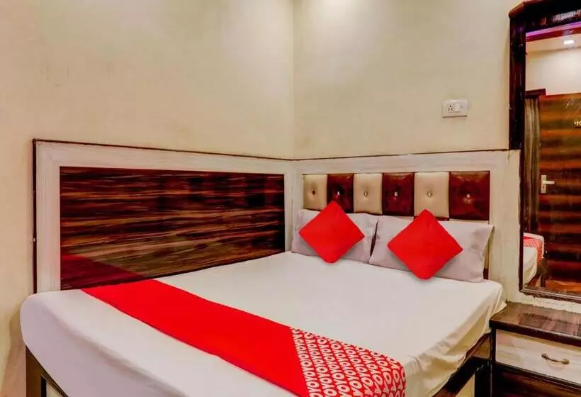 Oyo Flagship Hotel Hansa