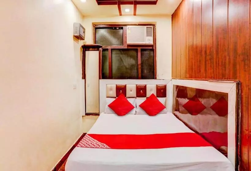 Oyo Flagship Hotel Hansa