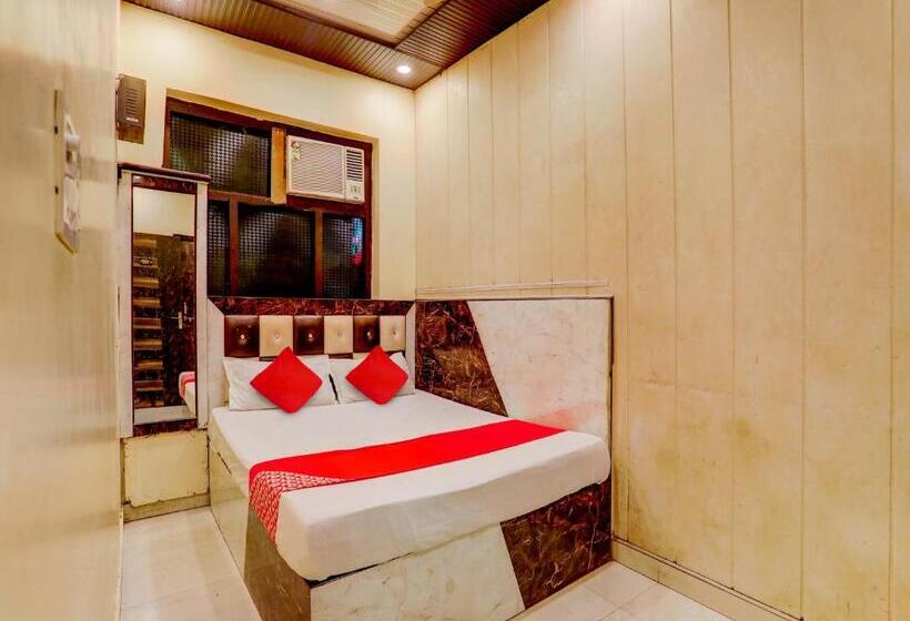 Oyo Flagship Hotel Hansa