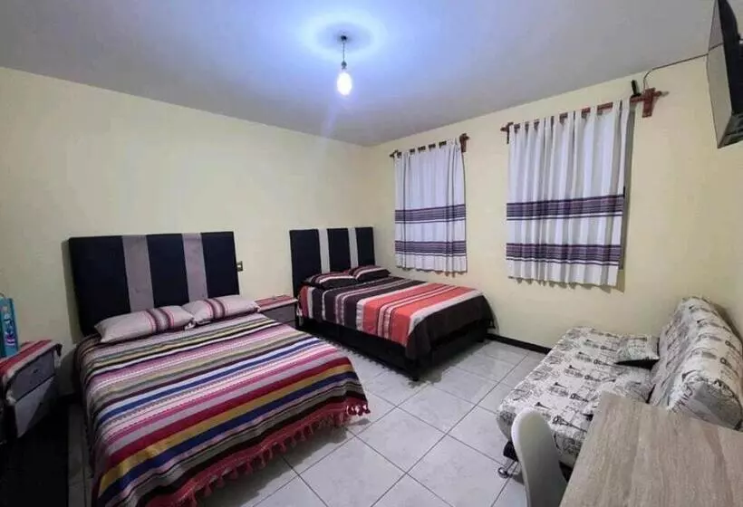 Majatalo Alojamientos Ohana