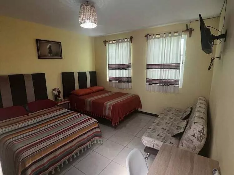 Majatalo Alojamientos Ohana