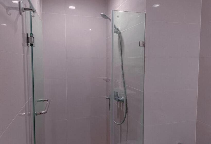 Majatalo Casabay Suite Eastwood Staycation