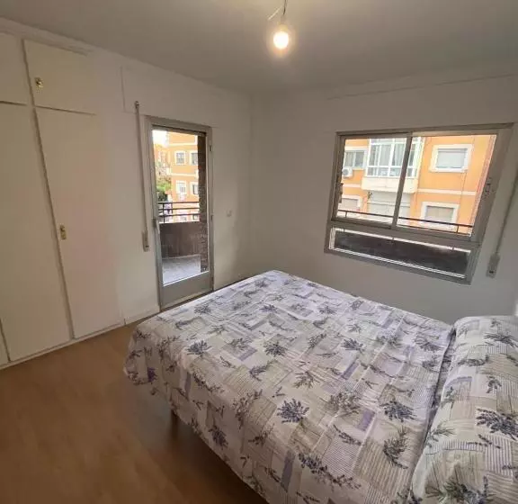 پانسیون Mars Suites Alondra