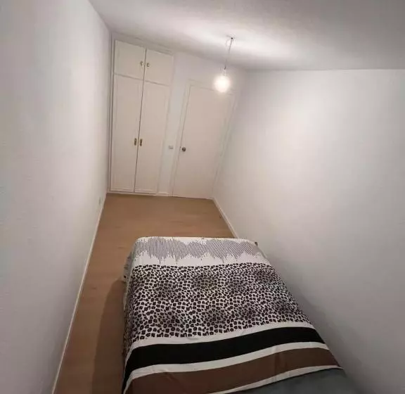 پانسیون Mars Suites Alondra