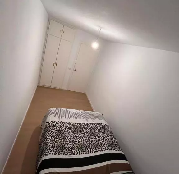 پانسیون Mars Suites Alondra