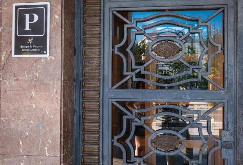 ペンション Principe De Vergaras Lujo En El Centro De Logroño