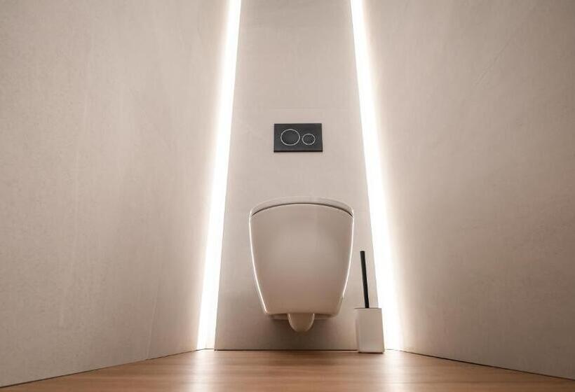 پانسیون Principe De Vergaras Lujo En El Centro De Logroño