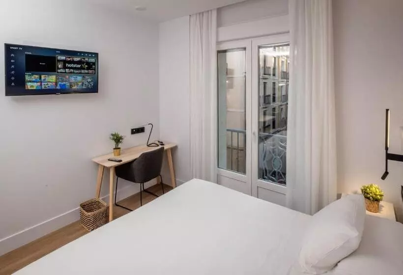 ペンション Principe De Vergaras Lujo En El Centro De Logroño