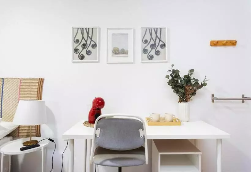 ペンション Eden Rentals 106 Surfy Stylish Bed&coffee Room