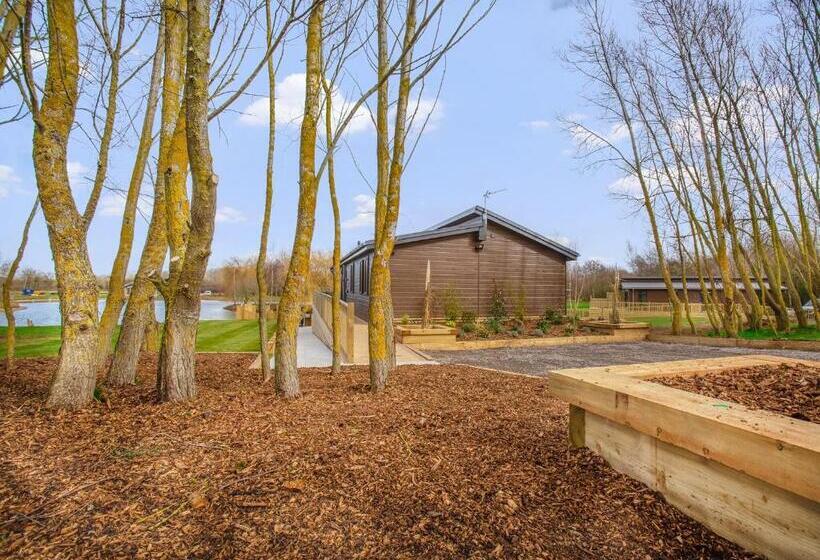 リゾートホテル Noahs Retreat