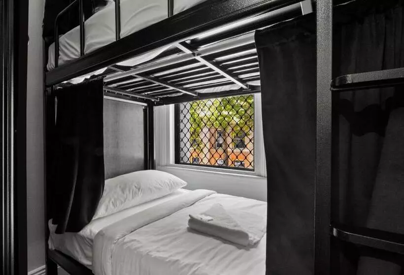 هاستل Azzurro Pod Hotel   City Darling Harbour