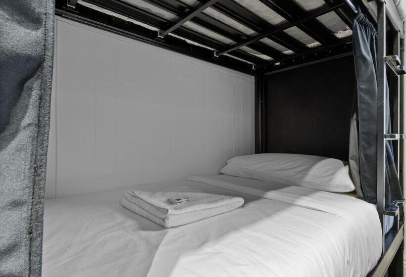 호스텔 Azzurro Pod Hotel   City Darling Harbour