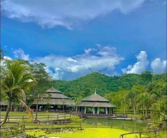 Balay Ni Tatay Farm Resort By Cocotel