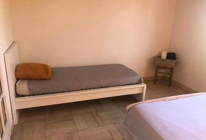 ベッドアンドブレックファースト Chambre Volumineuse Du Rucher Natur Aile
