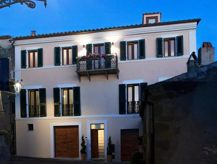 Aamiaismajoitus (B&B) Dimo  Rè