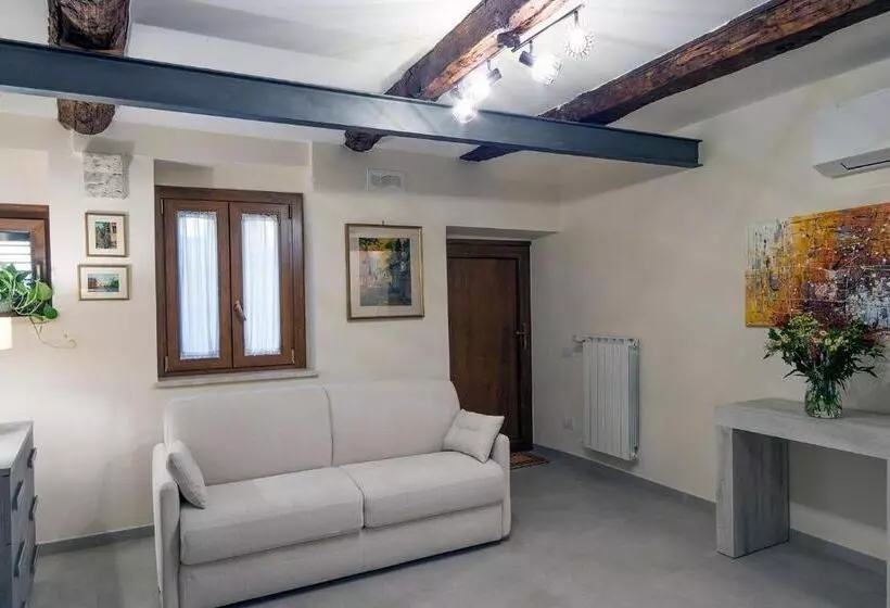 Aamiaismajoitus (B&B) Dimo  Rè