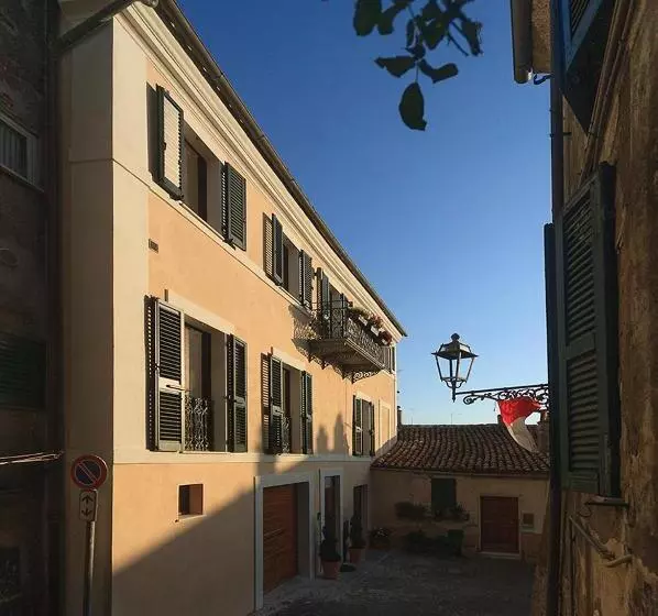 Aamiaismajoitus (B&B) Dimo  Rè