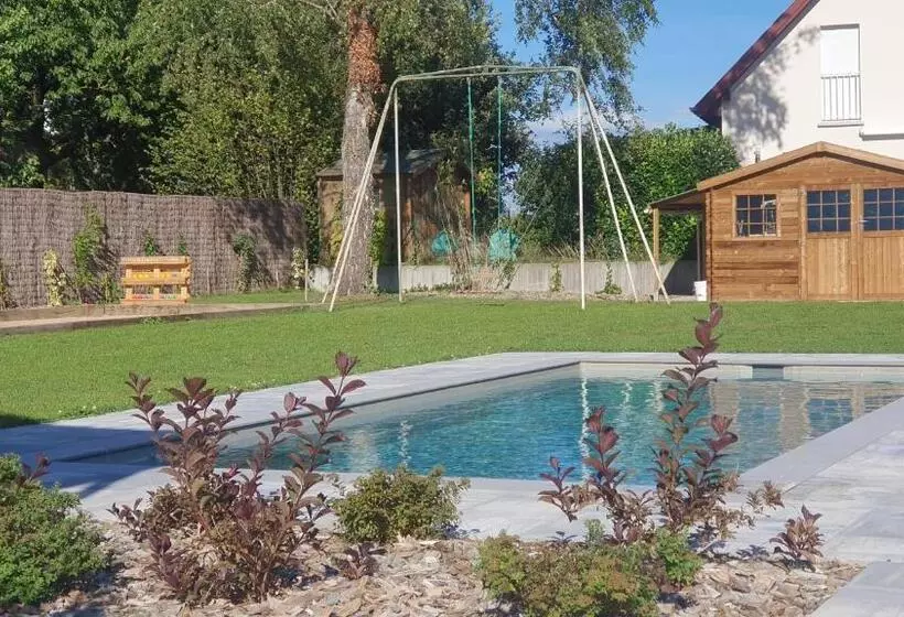 Aamiaismajoitus (B&B) La Maison D Enfance