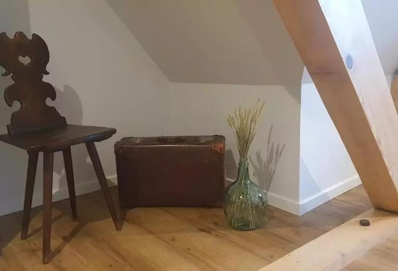 Aamiaismajoitus (B&B) La Maison D Enfance