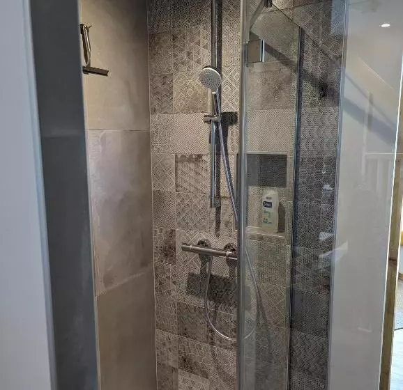 Aamiaismajoitus (B&B) La Maison D Enfance