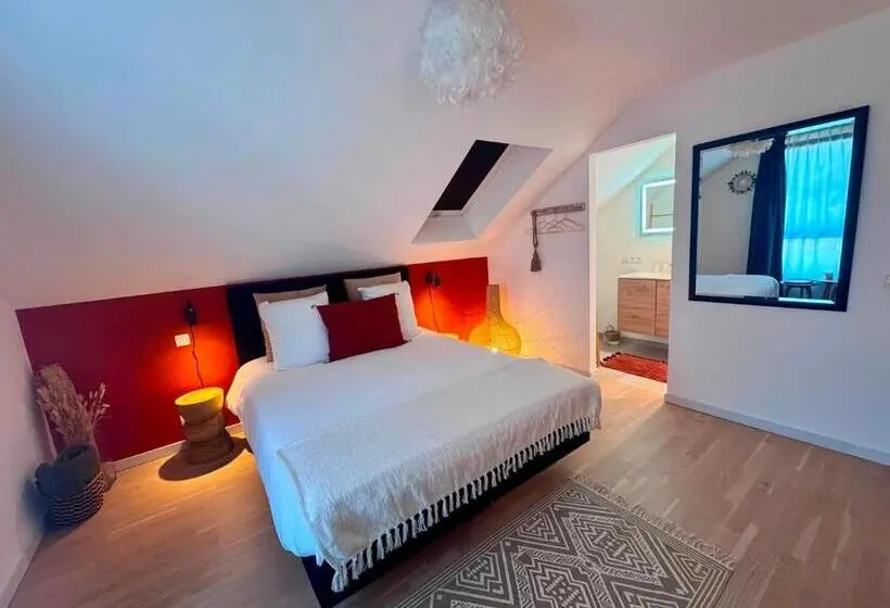 تختخواب و صبحانه La Pacha, Chambre D Hôtes