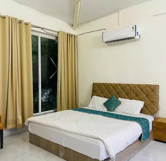 Green Gold Resort