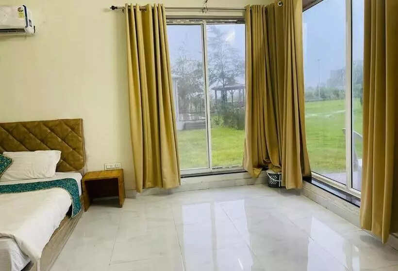 Green Gold Resort