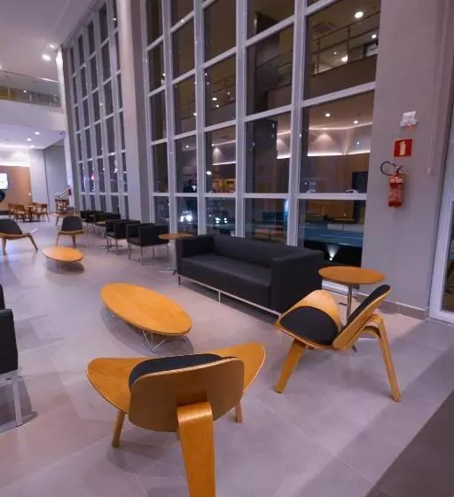 Hotelli Caiuá Blumenau