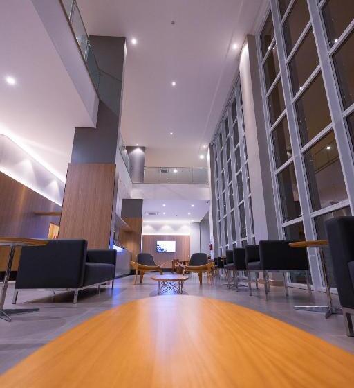 호텔 Caiuá Blumenau