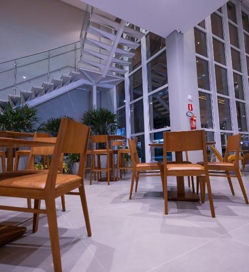 호텔 Caiuá Blumenau