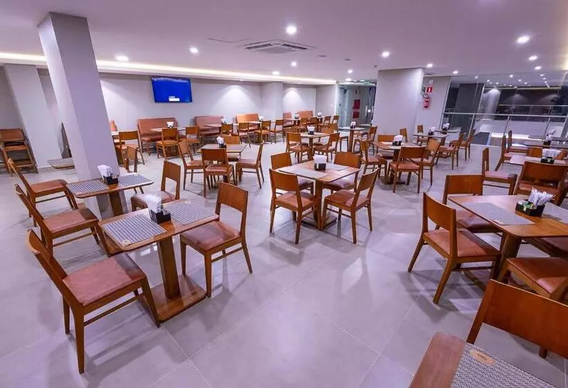 Hotelli Caiuá Blumenau