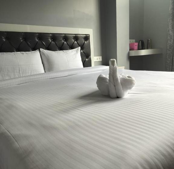 בית מלון כפרי Dug Inn