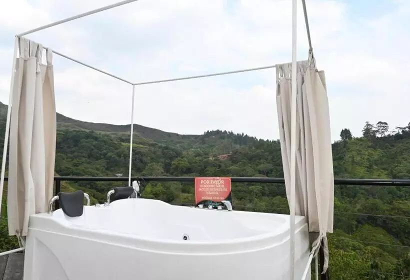 ホテル Glamping La Cristalina