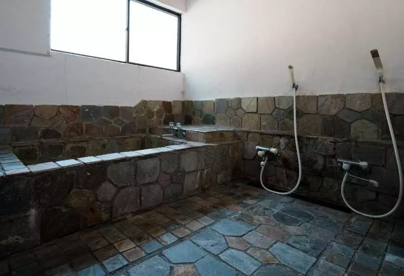 Hotelli Pension Folklore