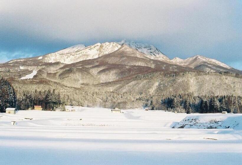בית מלון כפרי Pension Folklore