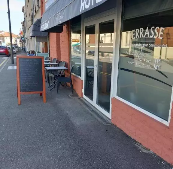 ホテル Sas O Regal