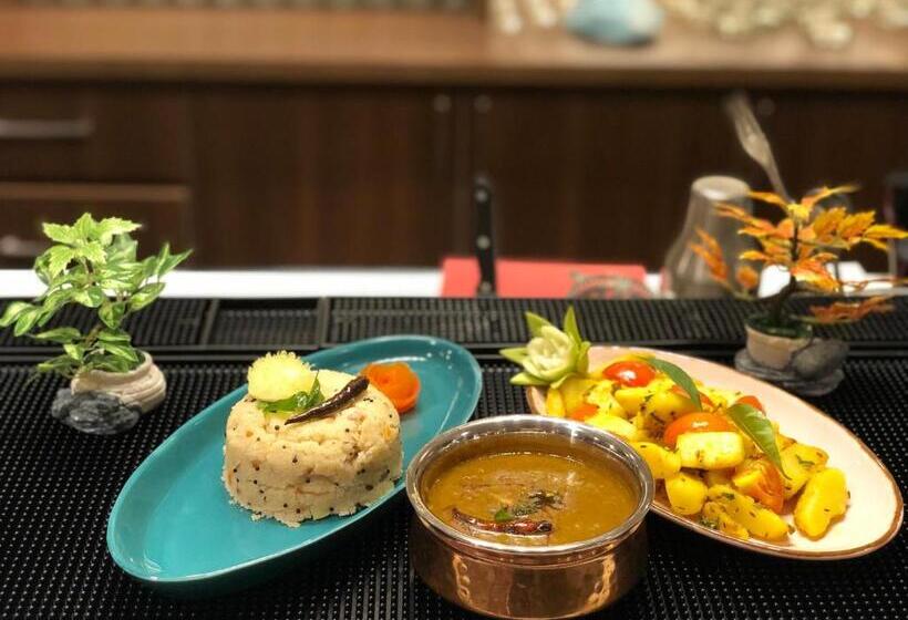 Hotel Spt Clarks Inn Suite, Mandi